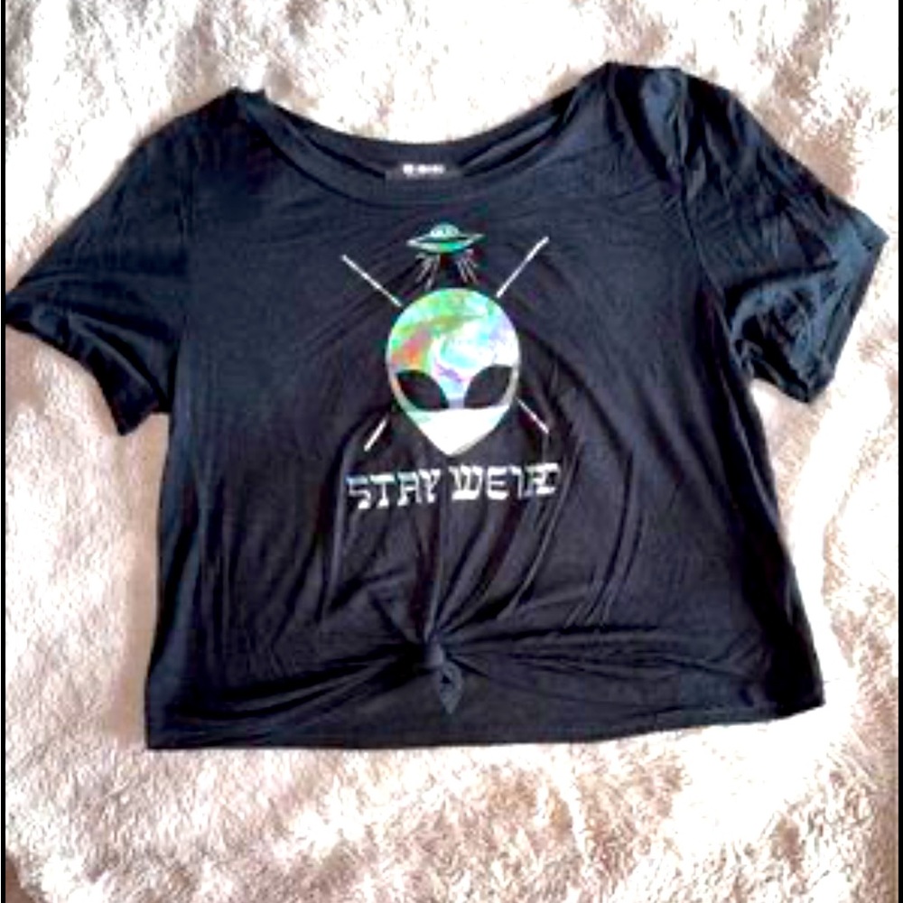 Alien “stay weird” crop top